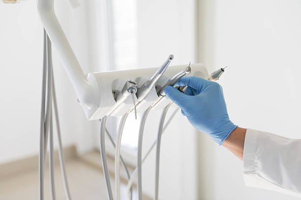 24/7 Emergency Dental Implants experts in Strathmore, CA